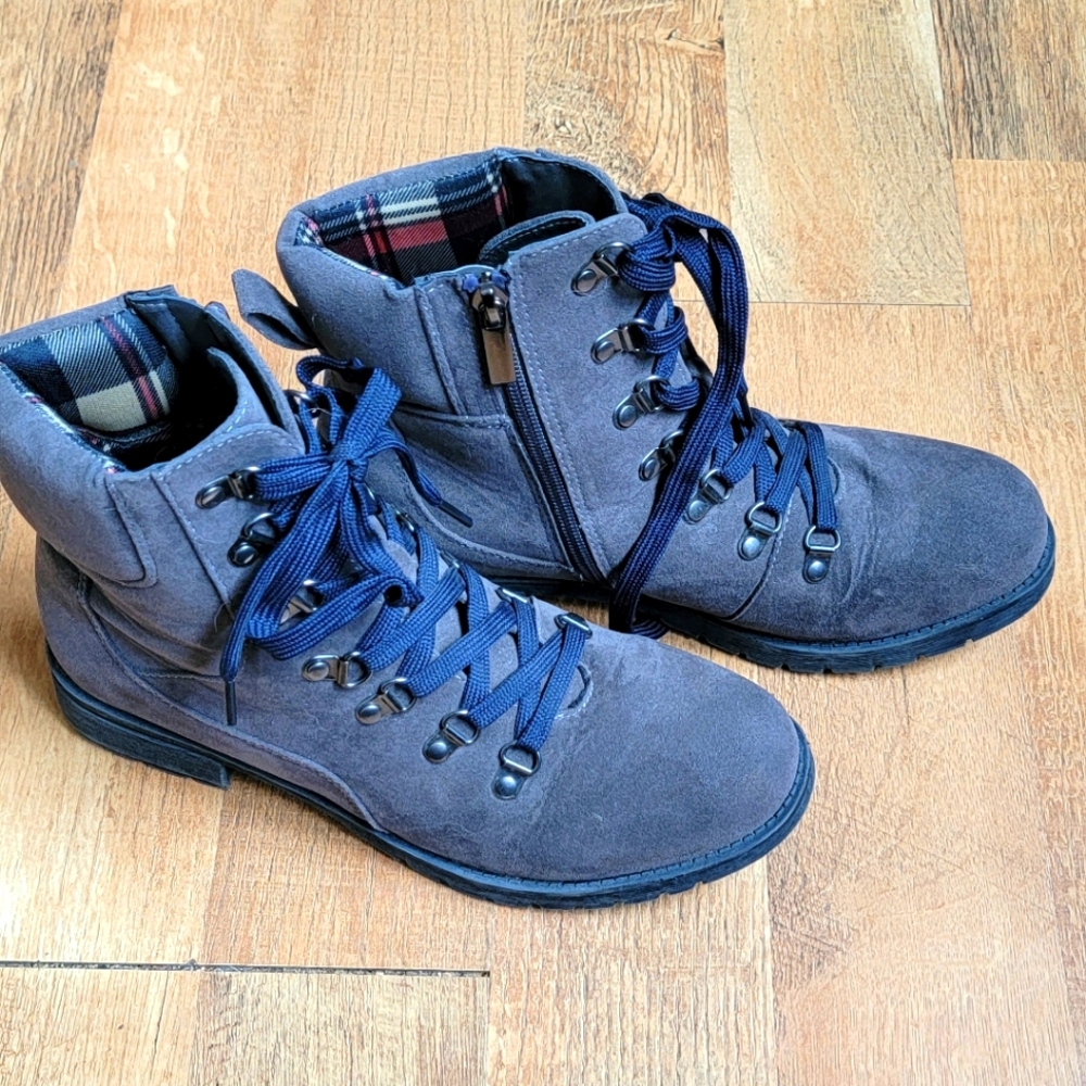 Maurices boots